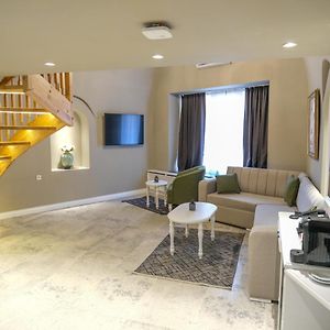 Palazzo Suit Karakoey